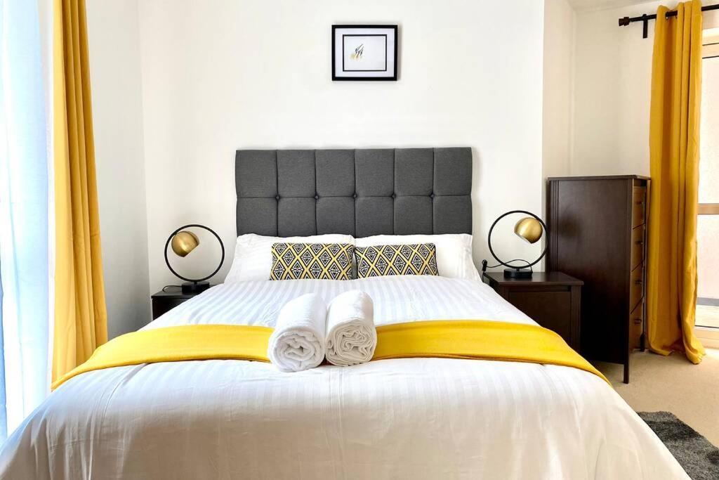 Smartrips Apartments - Lakeside/Thurrock West Thurrock Buitenkant foto